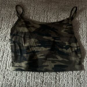 SHEIN Camouflage Crop Top